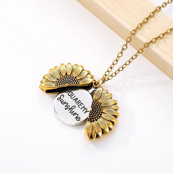 Necklace "Mon Rayon de Soleil" – Offre Exceptionnelle à Durée Limitée
