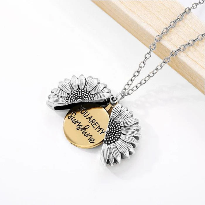 Necklace "Mon Rayon de Soleil" – Offre Exceptionnelle à Durée Limitée