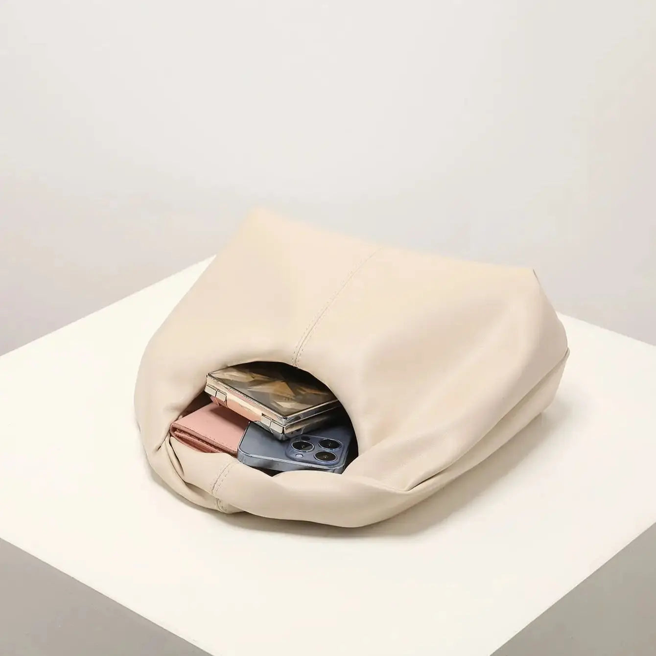 Kunstleder-Clutch - Damen - Mivela